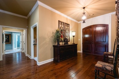 Exceptional custom home on 2+ acres near Pinnacle Mountain State - photo 4