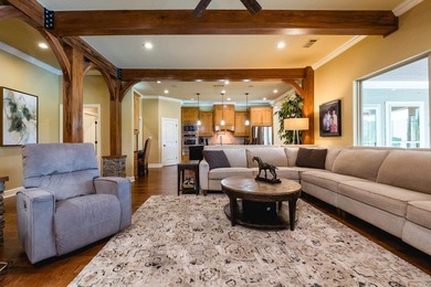 Exceptional custom home on 2+ acres near Pinnacle Mountain State - photo 9