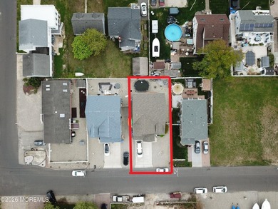 Like New Beautiful Home move in ready condition. Recently Built - photo 17