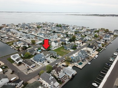 Like New Beautiful Home move in ready condition. Recently Built - photo 18