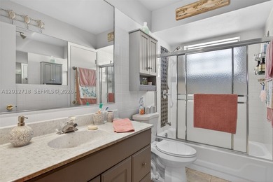 Charming and beautifully maintained 1 bedroom, 1 bathroom condo - photo 22
