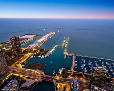 OWN THE ENTIRE 91ST FLOOR OF THE ST. REGIS CHICAGO! The highest - photo 28