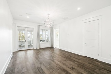 Rarely available and meticulously maintained, this sophisticated - photo 35
