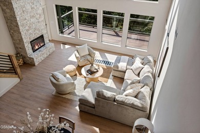 Experience luxury mountain living in this brand-new custom cabin - photo 42