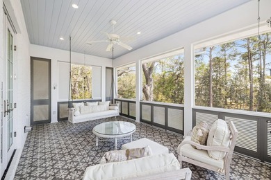 Rarely available and meticulously maintained, this sophisticated - photo 43