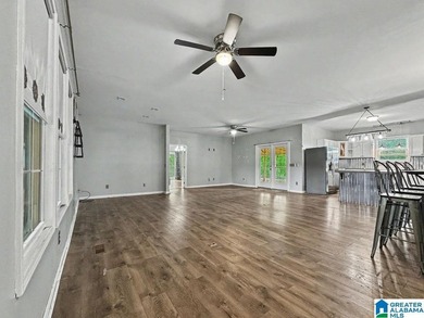 Welcome to your serene Lay Lake retreat! This 3-bed, 2.5-bath - photo 4