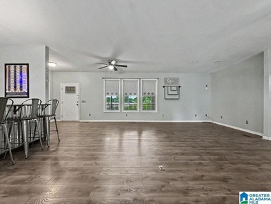 Welcome to your serene Lay Lake retreat! This 3-bed, 2.5-bath - photo 6
