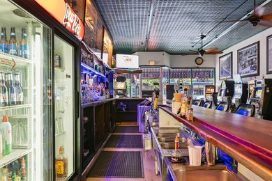 The Legendary Oxford Bar & Cafe - Downtown Missoula, Montana - photo 14