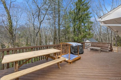 Welcome to this picture-perfect three-bedroom ranch, ideally - photo 20
