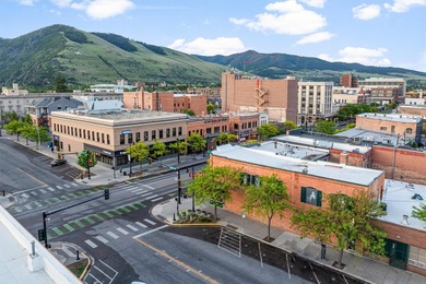 The Legendary Oxford Bar & Cafe - Downtown Missoula, Montana - photo 32