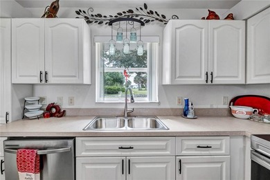 Charming, well cared for, original owner home being sold turnkey - photo 6