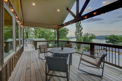 Welcome to your Table Rock Lake getaway--where breathtaking lake - photo 1