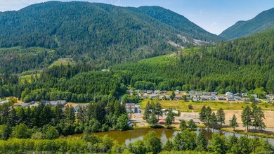 Beautiful views surround this multi-family lot in the heart of - photo 7