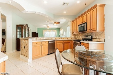 Enjoy relaxing on your extended lanai and the serenity of the - photo 5
