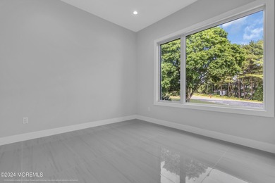 Welcome to The Baron Model. A luxurious home to be built in the - photo 11