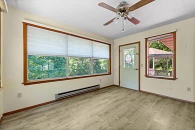 Welcome home to this beautifully maintained 3 bedroom, 2 bath - photo 12