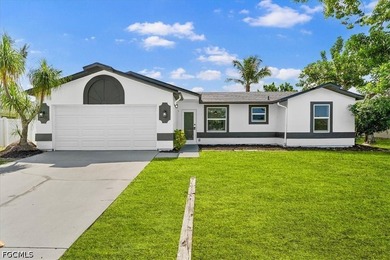 Welcome to this beautifully renovated Cape Coral home where - photo 2