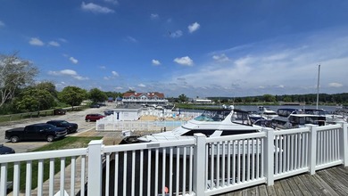 Close distance to everything you need from Ellenwood Landing - photo 15