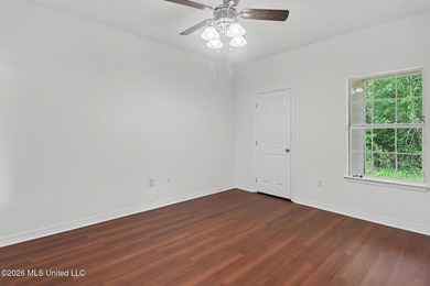 Welcome home to 11609 Oaklane Drive in north Gulfport! This - photo 16