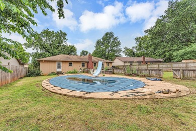Must see 4 bedroom home on a quiet cul de sac close to medical - photo 8