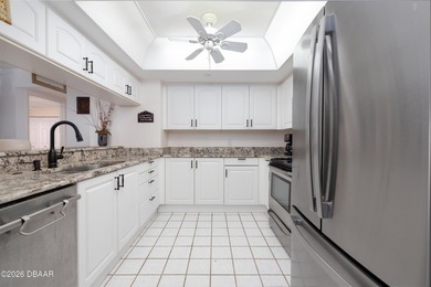 Experience luxury coastal living in this stunning 7th-floor end - photo 8