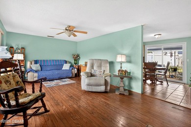This high and dry Port Orange home offers so much potential! - photo 3