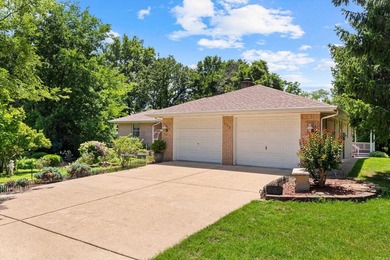 Welcome home to this beautifully maintained 3 bedroom, 2 bath - photo 44