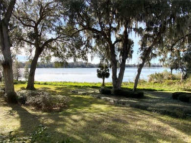 Lake Condo For Sale in Gainesville, Florida