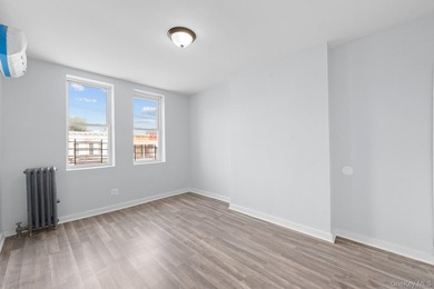 Whether you're looking for a home that accommodates multiple - photo 5