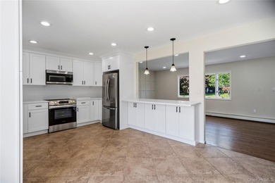 Welcome to this beautifully renovated 4-bedroom, 2-bath Cape - photo 9