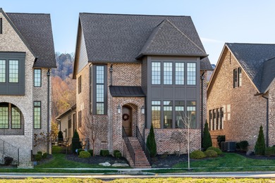 (private lake, pond, creek) Home For Sale in Ooltewah Tennessee