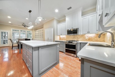 Luxury Lock-and-Leave Living in Brentwood at Maple Ridge - - photo 12
