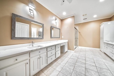 Luxury Lock-and-Leave Living in Brentwood at Maple Ridge - - photo 32