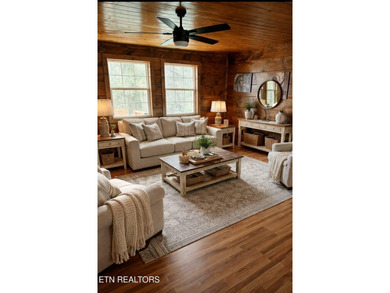 Cherokee Lake Home For Sale in Mooresburg Tennessee