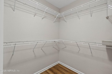 Welcome home to this beautifully renovated 3-bedroom, 2.5-bath - photo 41