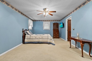 This spacious 4 bedroom, 2.5 bath home offers over 2,800 square - photo 16