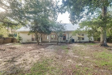 YOU WILL BE IN LOVE WITH THIS 4-BEDROOM DIAMONDHEAD HOME!!! - photo 21