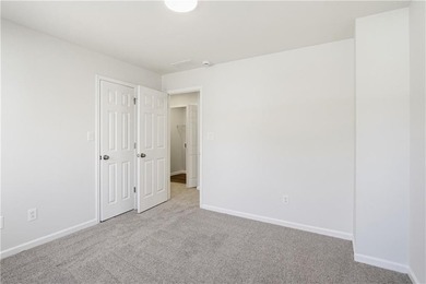 Welcome to 2296 Talbot Rdg, a beautifully updated home with a - photo 29