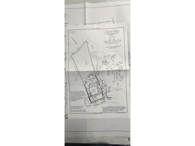 Single family home with five bedrooms, four bathrooms living - photo 33