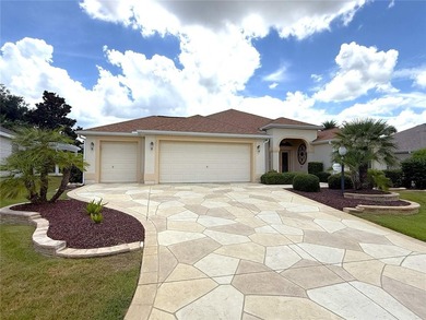 Welcome to 754 Chapman Loop in the highly sought-after Village - photo 3