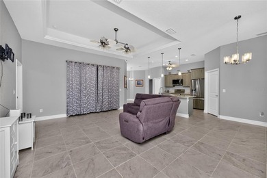 Impressive 3 Bedroom, 2 Bathroom home with attached 2 Car Garage - photo 8