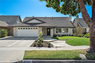 Welcome to 21891 Starfire Lane nestled on a picturesque - photo 1