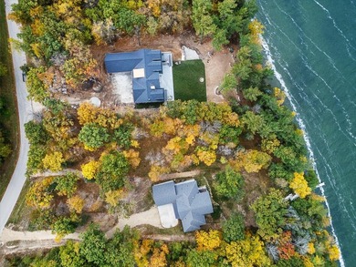 Build your sensational lakefront home within the Emerald Shores - photo 2