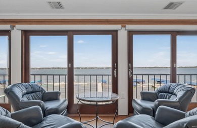 Experience casual luxury at the prestigious Spink Condominiums - photo 6