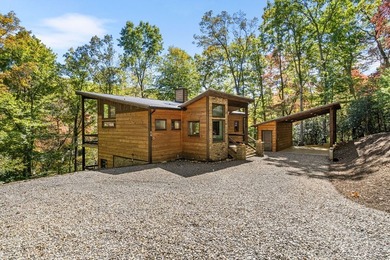 This stunning 2023-built Mountain Modern retreat seamlessly - photo 38