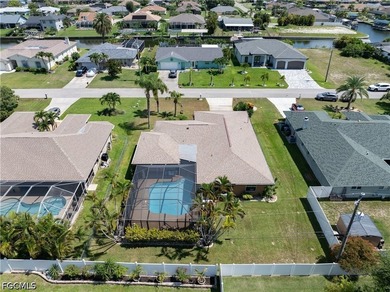 Looking for a home with TWO Primary Suites? Welcome to your new - photo 6