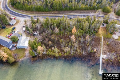 Planning to build a cozy get-away with a view? We've gathered - photo 10