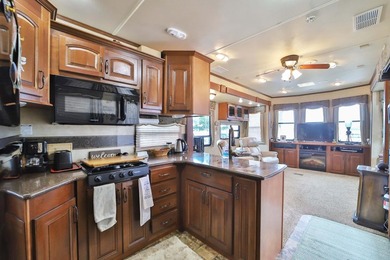 Big Portage Lake cabin! Enjoy the lake life with less - photo 3