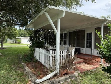 This beautiful 1 of a kind home features 2300 square feet of - photo 25