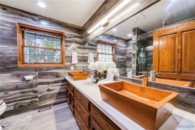 Experience luxury mountain living in this stunning, fully - photo 38